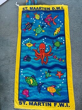 St. Maarten F.W.I. 2-in-1 Tropical Beach Towel Backpack